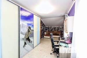 Дом 128м&sup2;, 2-этажный, участок 5 сот.  