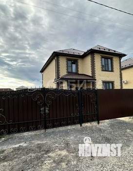 Дом 130м², 2-этажный, участок 6 сот.  