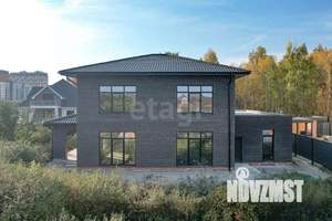 Дом 295м&sup2;, 2-этажный, участок 6 сот.  