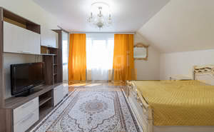 Дом 180м², 2-этажный, участок 8 сот.  