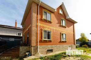 Дом 215м², 3-этажный, участок 5 сот.  