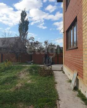 Дом 255м², 3-этажный, участок 8 сот.  
