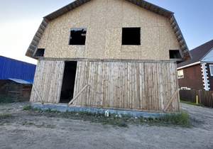 Дом 166м&sup2;, 2-этажный, участок 4 сот.  