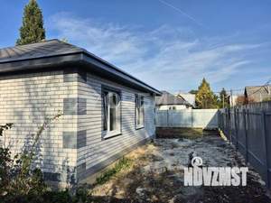 Дом 102м&sup2;, 2-этажный, участок 7 сот.  