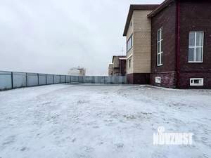 Дом 289м&sup2;, 3-этажный, участок 15 сот.  