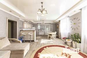 Дом 193м&sup2;, 2-этажный, участок 12 сот.  