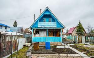 Дом 60м², 2-этажный, участок 6 сот.  