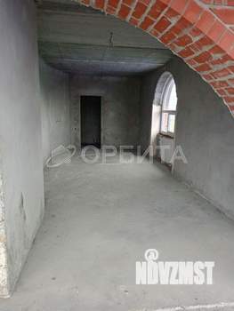 Дом 382м², 2-этажный, участок 12 сот.  