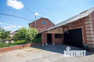 Дом 400м², 2-этажный, участок 13 сот.  