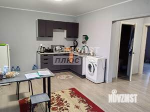 Дом 98м&sup2;, 2-этажный, участок 5 сот.  