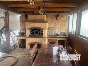 Дом 177м&sup2;, 2-этажный, участок 10 сот.  