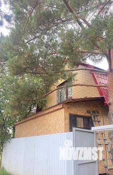 Дом 110м², 2-этажный, участок 6 сот.  