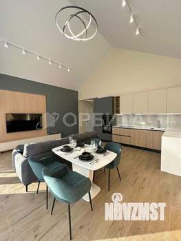 Дом 140м², 2-этажный, участок 12 сот.  