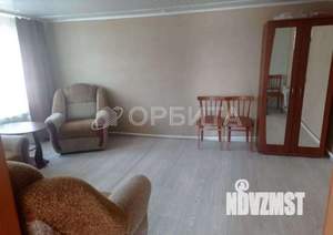 Дом 30м&sup2;, 2-этажный, участок 4 сот.  