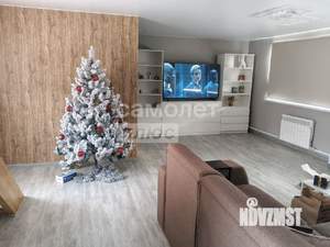 Дом 122м&sup2;, 2-этажный, участок 9 сот.  