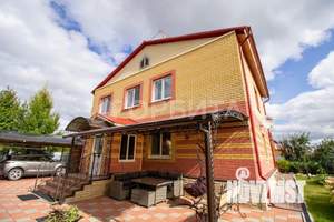 Дом 295м², 2-этажный, участок 10 сот.  