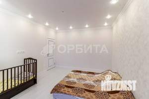 Дом 138м&sup2;, 2-этажный, участок 5 сот.  