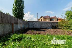 Коттедж 215м², 2-этажный, участок 10 сот.  