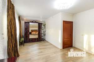 Дом 128м², 2-этажный, участок 5 сот.  