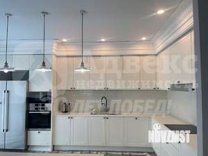 Коттедж 222м&sup2;, 2-этажный, участок 10 сот.  