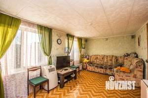 Дом 100м&sup2;, 2-этажный, участок 8 сот.  