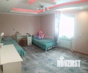 Дом 70м², 2-этажный, участок 5 сот.  