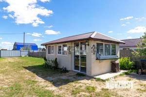 Дом 70м&sup2;, 2-этажный, участок 8 сот.  