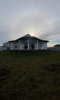 Дом 144м², 1-этажный, участок 8 сот.  