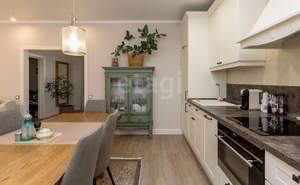 Дом 102м&sup2;, 2-этажный, участок 2 сот.  