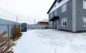 Дом 200м&sup2;, 2-этажный, участок 5 сот.  