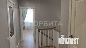 Дом 400м², 2-этажный, участок 10 сот.  