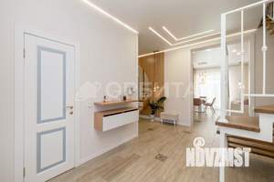 Дом 133м&sup2;, 2-этажный, участок 8 сот.  