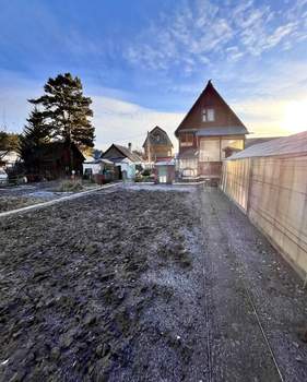 Дом 80м², 2-этажный, участок 7 сот.  