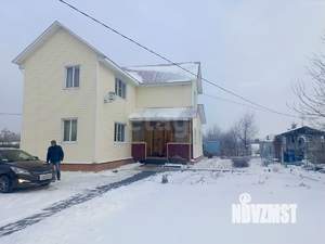 Дом 135м&sup2;, 2-этажный, участок 10 сот.  