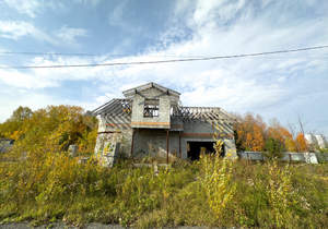 Дом 240м², 2-этажный, участок 15 сот.  