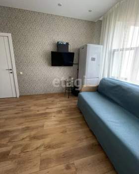 Дом 240м², 3-этажный, участок 11 сот.  