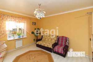 Дом 192м², 3-этажный, участок 3 сот.  