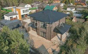 Дом 296м&sup2;, 2-этажный, участок 0 сот.  