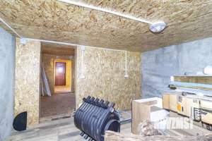 Дом 25м², 2-этажный, участок 6 сот.  