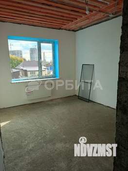 Дом 131м&sup2;, 2-этажный, участок 4 сот.  