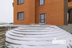 Дом 290м², 2-этажный, участок 12 сот.  