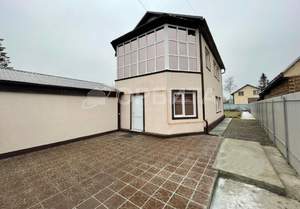 Дом 135м&sup2;, 2-этажный, участок 0 сот.  