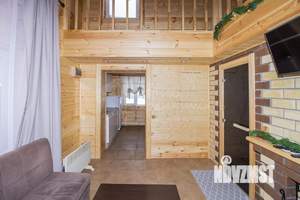 Дом 60м&sup2;, 2-этажный, участок 10 сот.  