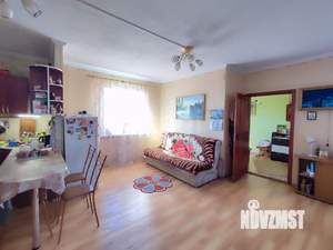 Дом 48м&sup2;, 2-этажный, участок 9 сот.  