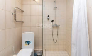 Дом 567м&sup2;, 3-этажный, участок 5 сот.  