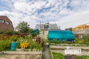 Дом 49м&sup2;, 2-этажный, участок 7 сот.  