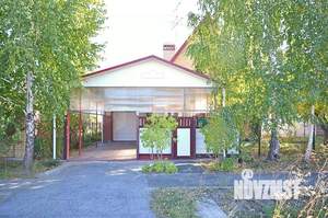 Коттедж 210м², 2-этажный, участок 10 сот.  