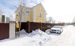 Дом 160м&sup2;, 2-этажный, участок 4 сот.  