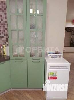 Дом 120м&sup2;, 2-этажный, участок 6 сот.  