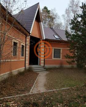 Дом 540м², 2-этажный, участок 14 сот.  